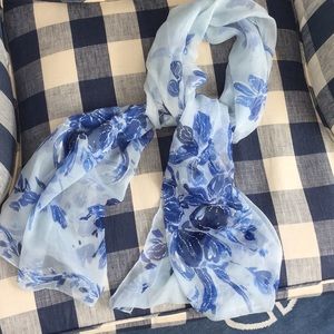 Metropolitan Museum of Art Silk Chiffon Scarf